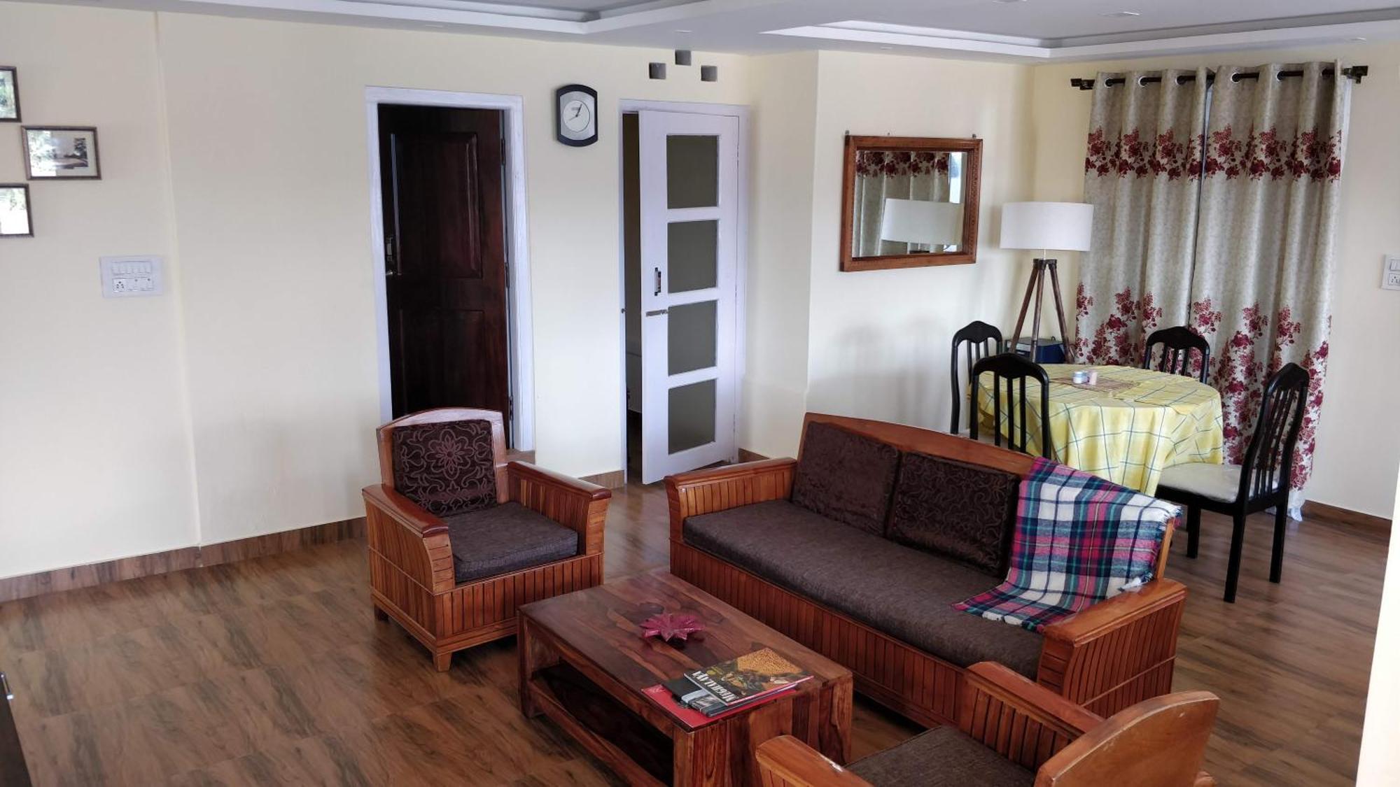 Roseville Shillong Bagian luar foto